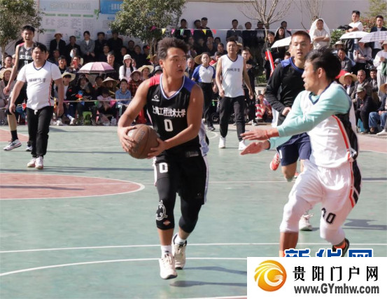 2024年贵阳贵安“美丽乡村”第18届百村农民篮球赛开赛(图4) 2024年贵阳贵安“美丽乡村”第18届百村农民篮球赛开赛(图4)