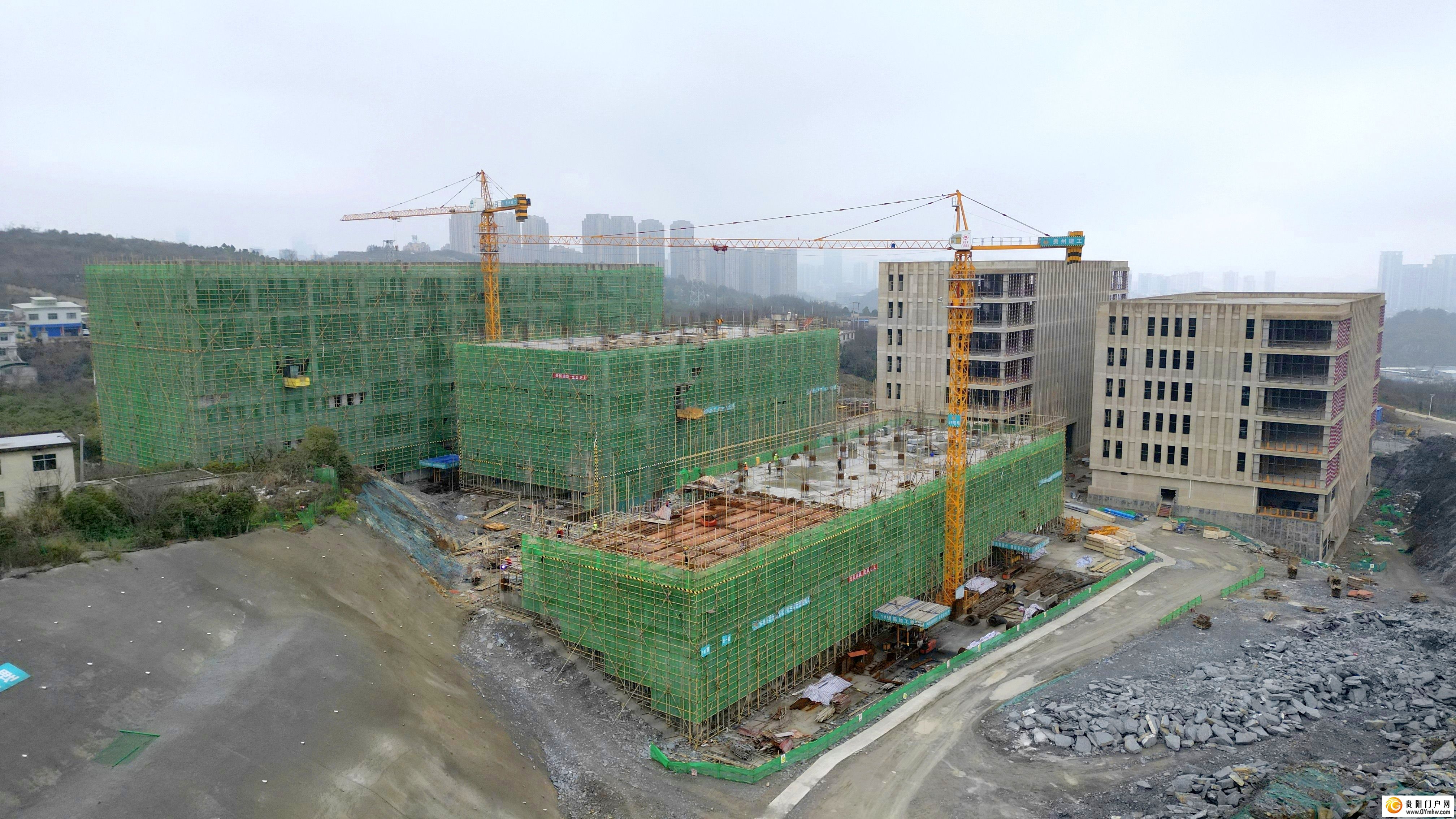 云岩区电子信息产业园项目力争年底建成(图1)