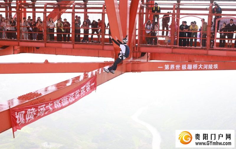 “500万+”成常态！ 黄果树景区游客量三年连增(图5)