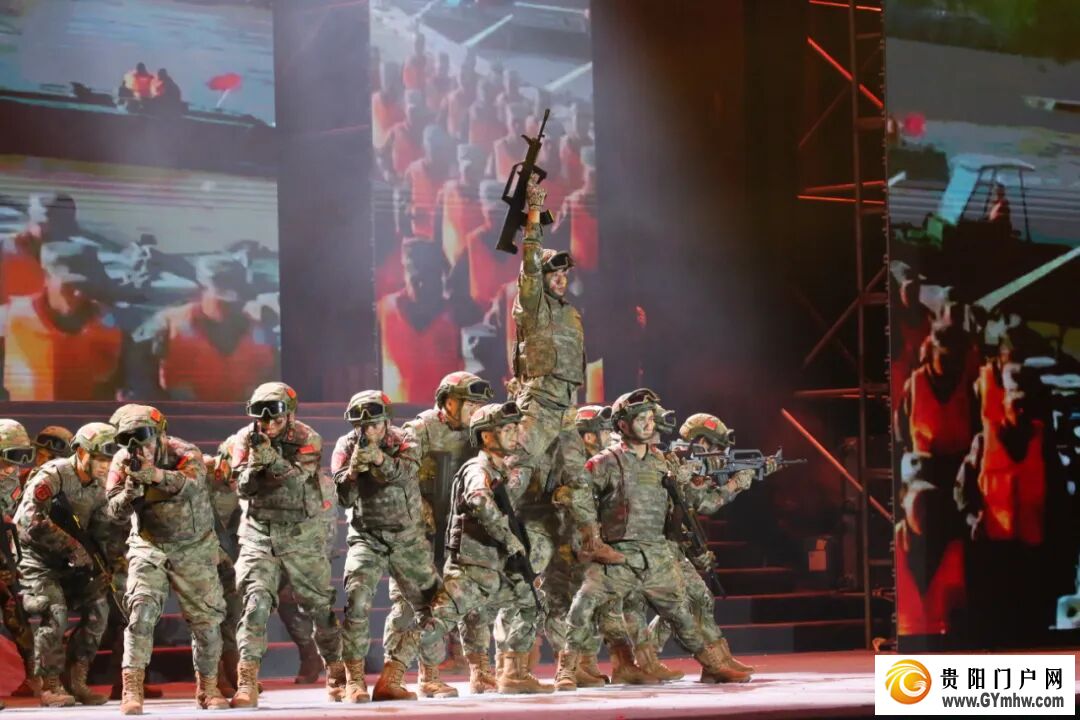 “同心向强·共卫国防”黔西南州双拥工作暨全民国防教育文艺晚会在兴义举行(图2) “同心向强·共卫国防”黔西南州双拥工作暨全民国防教育文艺晚会在兴义举行(图2)
